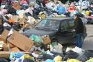 1500 EURO CIRCA A TESTA PER I CITTADINI CAMPANI COLPITI DALL�EMERGENZA RIFIUTI