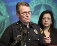 Texas, guidatori multati perchè non parlano inglese: la polizia si scusa
