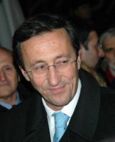Decreto anti-ruspe in Campania, gelo di Fini: «Il voto non si annulla»