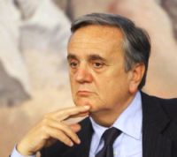 Dal ministro Sacconi un si` all’ipotesi di aumentare il contributo soggettivo