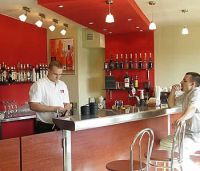 Bar frequentato da pregiudicati, questore può sospendere la licenza