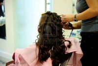 Cassazione: madre costringe bambina a tagliarsi i capelli? È abuso dei mezzi di correzione.