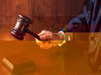Danno da sinistro stradale: sempre possibile agire contro propria assicurazione