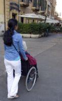 Crisi: torna la badante italiana Ma circa la metà lavora in nero