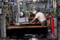 Istat, mezzo milione di occupati in meno Confindustria: deficit pubblico al 5%