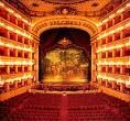 Teatro San Carlo: i fondi ci sono, ma non bastano