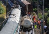 Deraglia Intercity Venezia-Napoli, passeggeri fuori pericolo