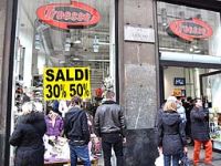 Saldi, non decollano. Si parte a rilento