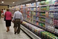 Consumi in frenata, Pisani: "Ridistribuire i redditi e tutelare i cittadini che non ce la fanno ad arrivare a fine mese" 