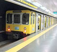 Atto vandalico a Piscinola, ascensore metro ko 