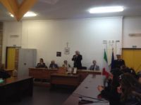 Gran successo per l'apertura dello sportello anticamorra a Scampia 