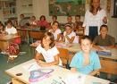 Scuole riaperte, tra maestro unico, precari e paura per l' influenza A