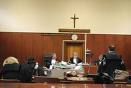Cassazione, marito non dà mantenimento ai figli: oltre al carcere, deve pagare i danni morali all'ex