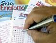 Superenalotto, gratta e vinci, bingo... con la crisi che c'è, la speranza è l'ultima a morire!