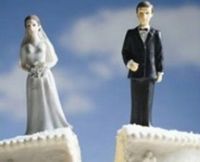 Cassazione, al coniuge scaricato vanno pagati i "danni d'abbandono"