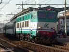 Treni: incubo su interregionale Cosenza-Napoli, tra ritardi, guasti e sovraffollamento. Passeggeri sul piede di guerra