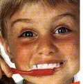 Dentifrici a rischio per i bambini. Noiconsumatori.it lancia un appello al Ministero della Salute