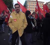 Al via il NapoliTeatroFestival, ma gli ex operai protestano