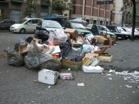 Tassa sui rifiuti? La più cara è in Campania