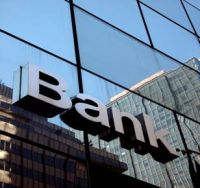 Banche: crollano in Piazza Affari, Ubi -10%, Bpm -4% 