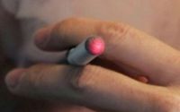 Napoli, tabaccai in rivolta contro  la sigaretta elettronica: ricorso al Tar