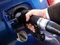 Prezzi carburanti, Agip ribassa. Pisani: "Non siamo soddisfatti. Garantire tagli più consistenti anche sulla benzina"