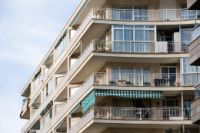 Condomino che vende appartamento può escludere dal trasferimento dell'immobile la quota millesimale di comproprietà dell’area condominiale 