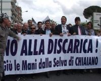«Stop ai conferimenti a Chiaiano». Per la discarica «prove» di chiusura