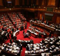 Liberalizzazioni: al Senato cammino difficile per il decreto. Salta il preventivo