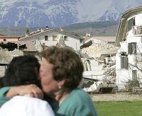 L'Aquila: nuova scossa di magnitudo 3.5. Berlusconi: aiuti per gli sfollati