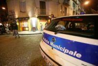 Napoli: il vigile lo multa, lui lo picchia Sei mesi a titolare di baretto a Chiaia