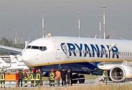 Ryanair cede: non saranno cancellate le tratte aeree domestiche dalla Puglia