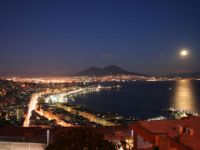 Napoli, la città 'd'o sole e d'o mare' è solo un ricordo, adesso mantiene il record di rapine ed omicidi