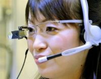 NEC lancia gli occhiali che traducono in tempo reale
