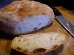 Napoli, sequestati 180 chili di pane trasportati in pessime condizioni igieniche e senza autorizzazione