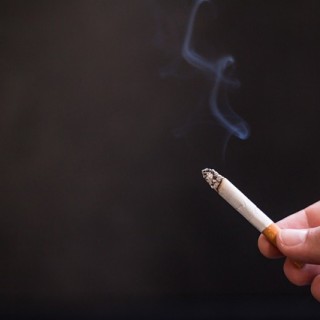 Sale il prezzo delle sigarette: quali marche costeranno di più?